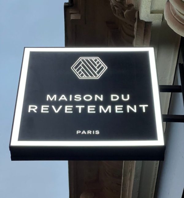 Enseigne drapeau lumineuse carré – Image 2
